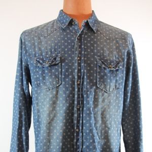 REQUEST Woven Dotted Denim Shirt